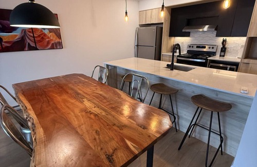 Plateau Apartment | Stylish 2 Bedroom Apartment in Quebec | Prisme