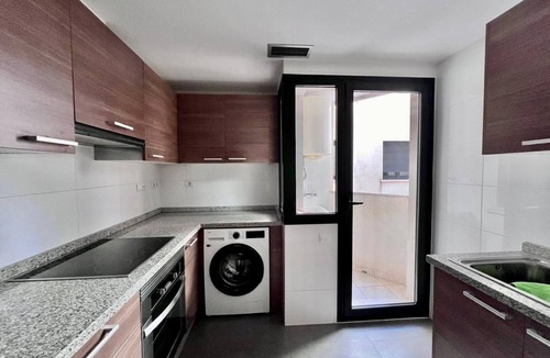 Pego Apartment | Stylish 2-Bedroom Apartment with WiFi,AC,Parking,10 Min from Beach,Medieval Town