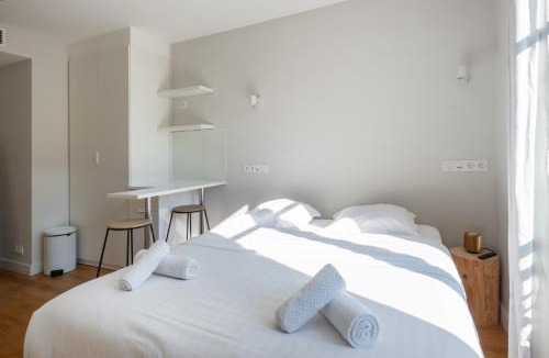 Quartier de la Porte-Saint-Denis House | Stylish 2 Bedroom Apartment in Paris