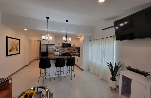 El Paso Condo | Stylish 2 bedroom condo fully renovated
