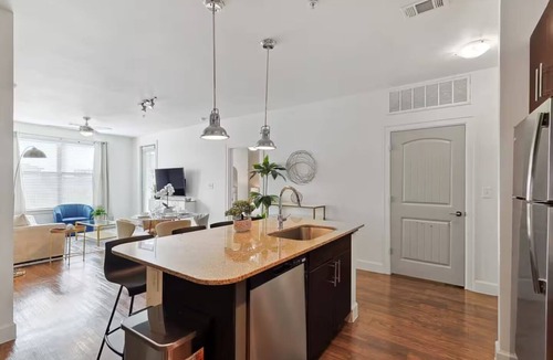 Frisco House | Stylish 2B near Legacy West
