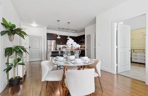 Frisco Apartment | Stylish 2B near Legacy West Wi-Fi Fitness Pool 2349