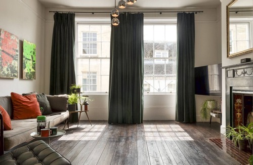 Winchcombe Apartment | Stylish 2BD in Central Winchcombe