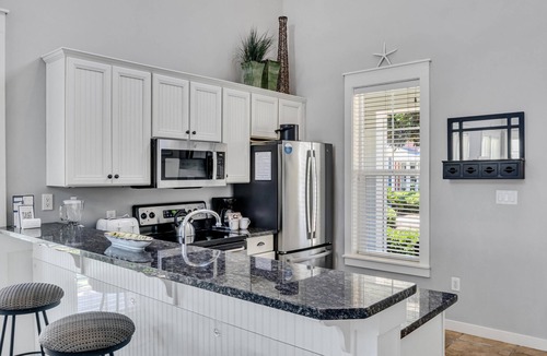 Laurel Grove House | Stylish 2BR/2.5BA Oasis at Sandestin Golf and Beach Resort!