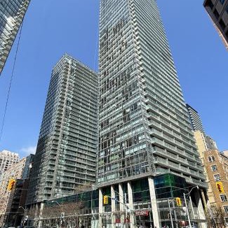 Bay Cloverhill Apartment | Stylish 2BR Downtown Sanctuary - Free Parking
