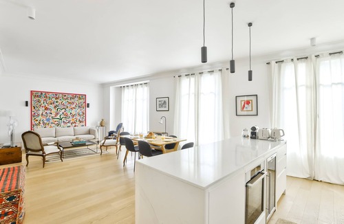 Passy Apartment | Stylish 2BR in Private Mansion at Rue de Passy