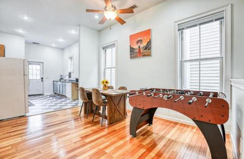 Metropolitan House | Stylish 2BR Minutes to Downtown - Prime Location
