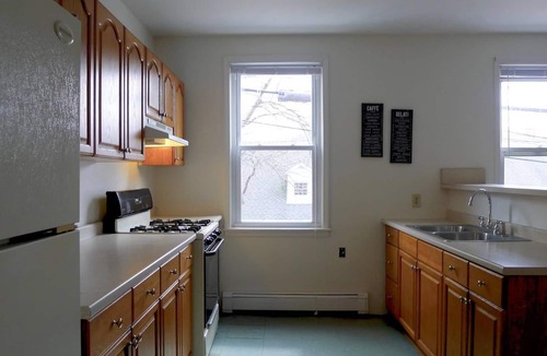 Highland Falls Apartment | Stylish 2BR Retreat Steps from Thayer gate FREE private parking/WiFi