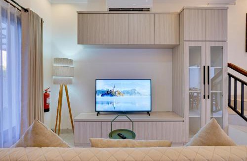 Denpasar Barat Villa | Stylish 2BR Villa Taman Seminyak 52 near Beach