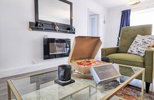 Basildon Villa | Stylish 3 Bedroom House Basildon