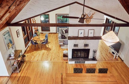 Denver House | Stylish 3 BR Mountain Home with Community Pool