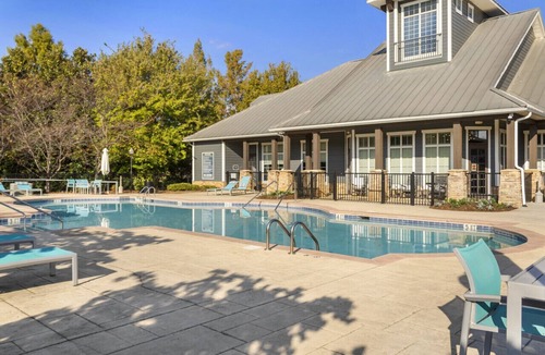 Huntsville Apartment | Stylish 3 BR Retreat