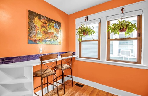 Black Rock Apartment | Stylish 3bd apartment by Delaware Park and Museumsn