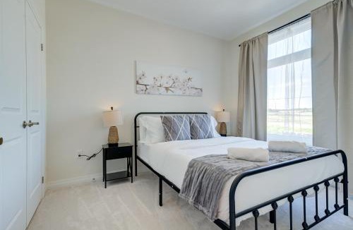 Pickering House | Stylish 3BDR in Pickering Heart Free Parking