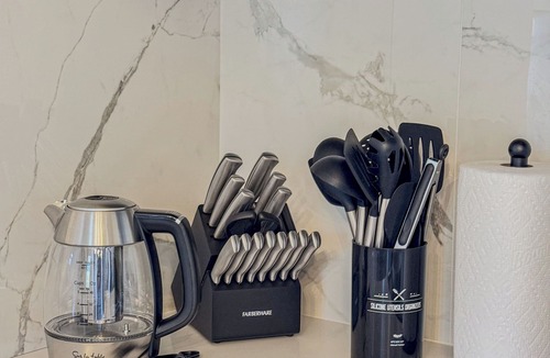 Powelton Village Apartment | Stylish 3BR Apt w/Laundry Near UPenn&Drexel