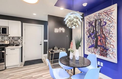 East Cesar Chavez Cottage | Stylish 3BR East Side Retreat w Patio & BBQ