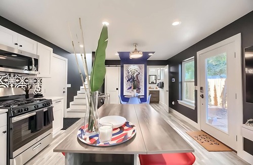 East Cesar Chavez Cottage | Stylish 3BR East Side Retreat w Patio & BBQ