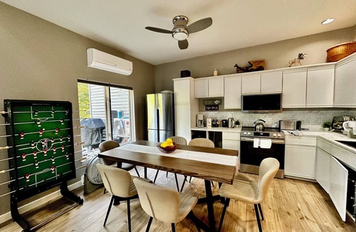Windham House | Stylish 3BR Getaway – 3 Minutes to Windham Mountain Resort, AC & WiFi Included!