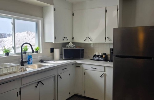 Algoma District House | Stylish 3BR Home Near Hub Trail & Amenities