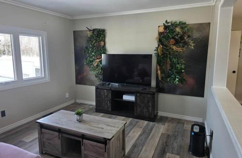 Algoma District House | Stylish 3BR Home Near Hub Trail & Amenities