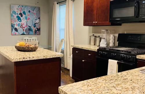 McNair House | Stylish 3BR Home w 2BA Big Savings at 28 plus days