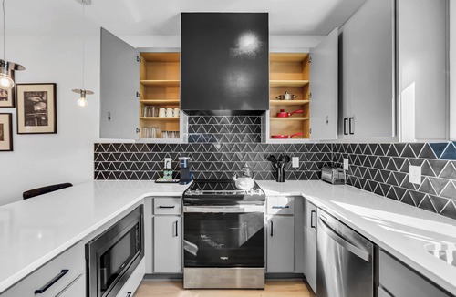 Donelson House | Stylish 3BR Nashville Retreat!