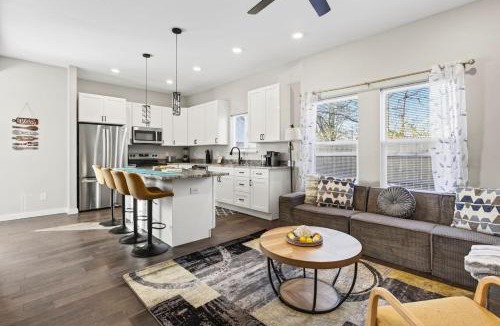 Indianapolis House | Stylish 3BR Near Fountain Square-Downtown Indy