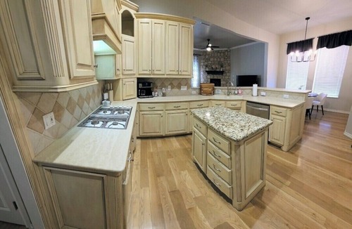 Edmond House | Stylish 3BR Retreat + Office and Private Pool in Edmond