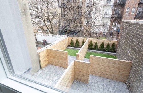 Hoboken Apartment | Stylish 3BR Retreat w Private Deck Near NYC