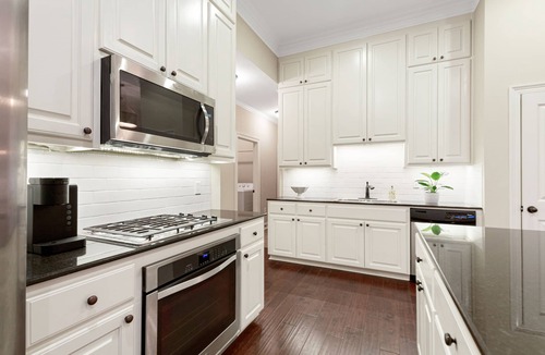 South Baton Rouge House | Stylish 4 bedroom home in the heart of Baton Rouge