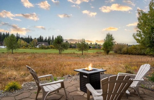 McCall House | Stylish 4bed/4bath Retreat!