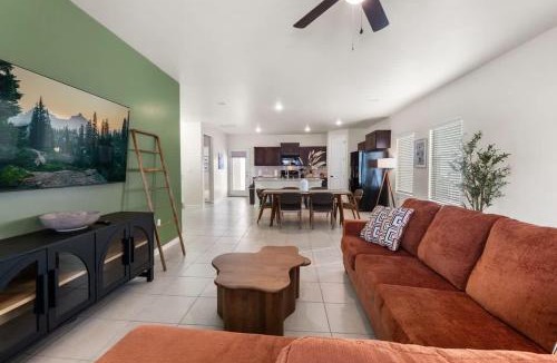 Socorro House | Stylish 4BR Escape Open Layout TVs in Every Room