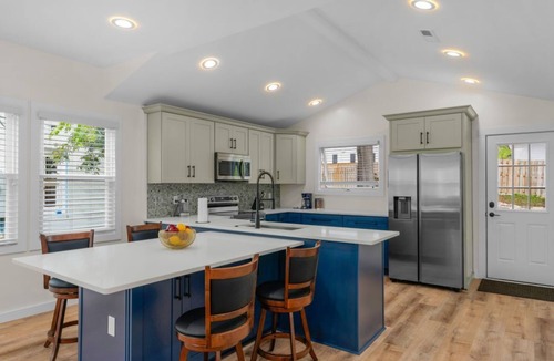 Plaza Midwood House | Stylish 4BR Haven: Serene Backyard and Fire Pit