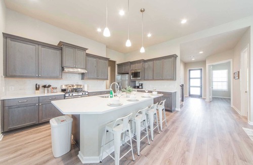 Sienna Plantation House | Stylish 4BR Home in Sienna｜Work-from-Home Ready｜Secure Backyard Escape#41138