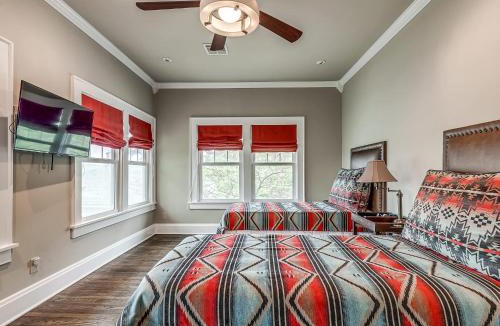 Tulsa House | Stylish 4BR Home in Tulsa