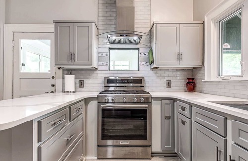 Tulsa House | Stylish 4BR Home in Tulsa for Groups