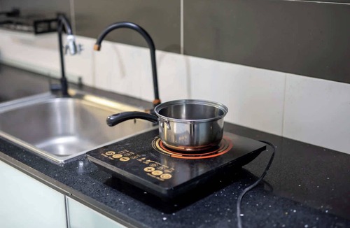 Johor Bahru Apartment | Stylish 4BR Near Paradigm Mall, Pool, Free Parking