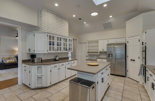 North Richland Hills House | Stylish 5-Bedroom Home w Pool & Modern Amenities