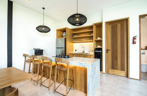 Munggu Villa | Stylish 5BR Beach Villa, 200m in Boho Canggu