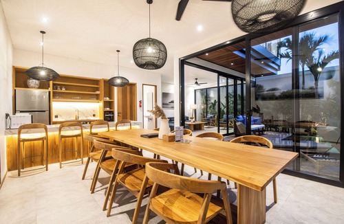 Munggu Villa | Stylish 5BR Beach Villa, 200m in Boho Canggu
