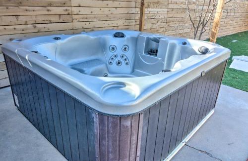 Albuquerque House | Stylish Albuquerque Home ~ 6 Miles to Downtown!