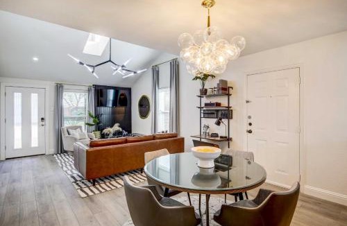 Allen House | Stylish Allen Home near Watters Creek Village