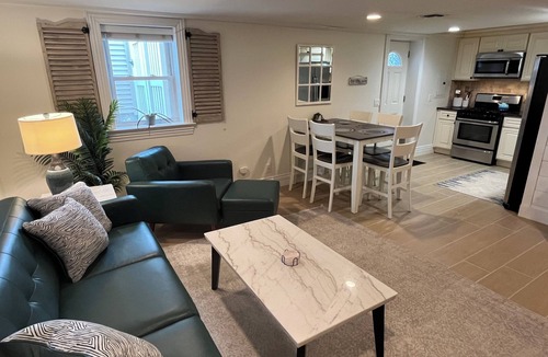 Lido Beach Apartment | Stylish and comfortable 2BR APT Steps to the beach!