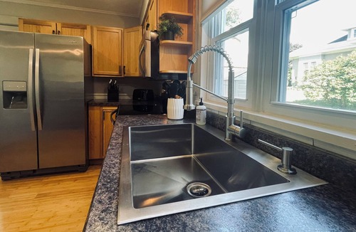 Clayton House | Stylish and Comfortable Downtown Historical Home Two Blocks From the River