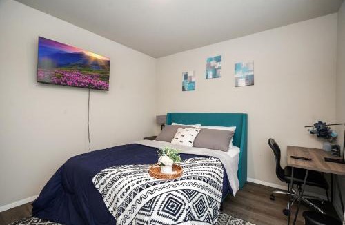 Broken Arrow House | Stylish and Luxuriously Furnished 3BedRoom Getaway