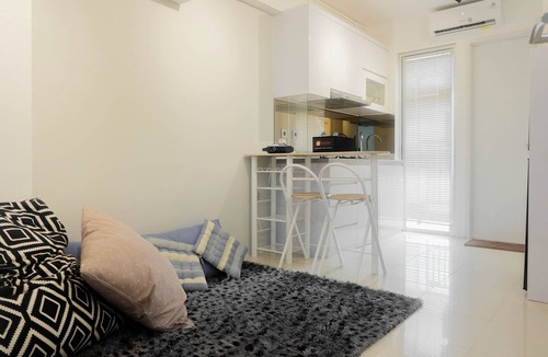 Jatinegara Apartment | Stylish and Modern 2BR Bassura City Apartment