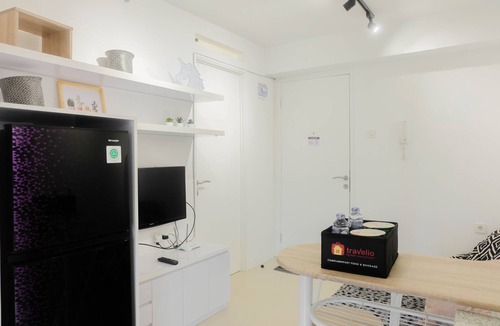 Jatinegara Apartment | Stylish and Modern 2BR Bassura City Apartment