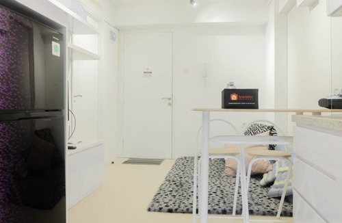 Jatinegara Apartment | Stylish and Modern 2BR Bassura City Apartment