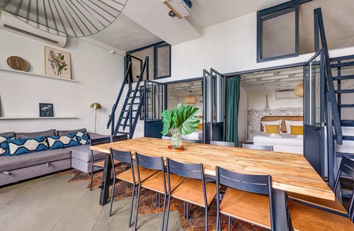 Porte-Saint-Martin Apartment | Stylish and sunny 7BD with garden for 17 guests!