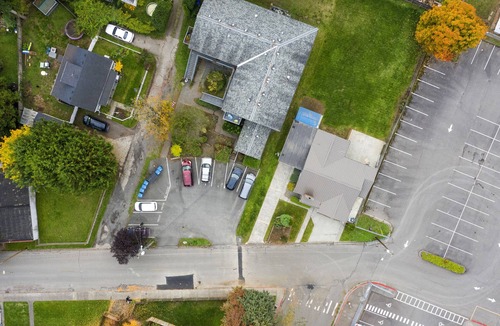 Monroe Apartment | Stylish and Well Appointed in Monroe